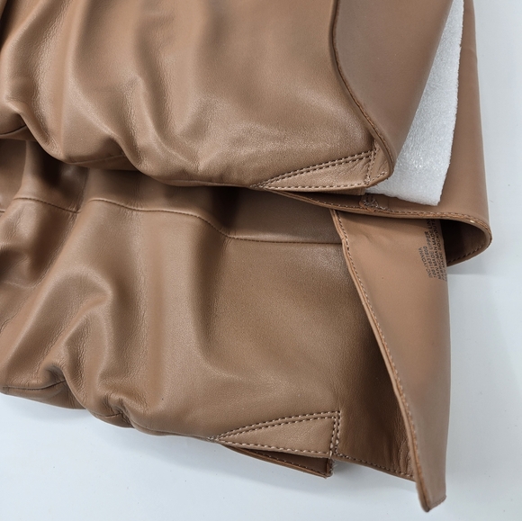 INC - Picture 6 of 7